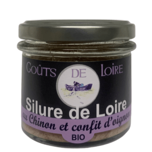 Silure de Loire au Chinon et confit d'oignons