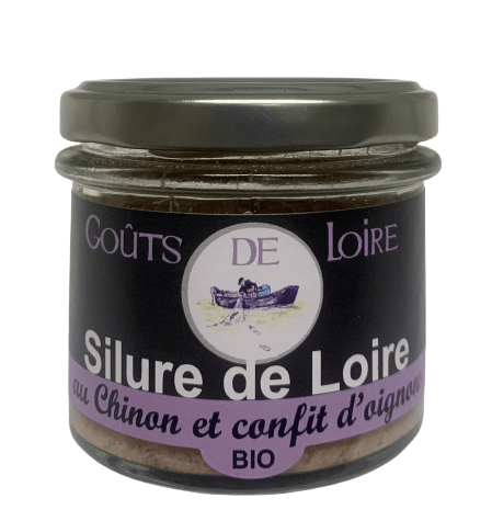 Silure de Loire au Chinon et confit d'oignons