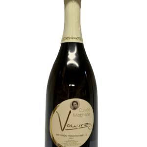 Description d'une photo d'une bouteille "Vouvray Cuvée Mathilde brut" de 75cl.
