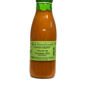 Description d'une photo d'une bouteille de "Velouté de Tomates Bio" en verre de 75cl.