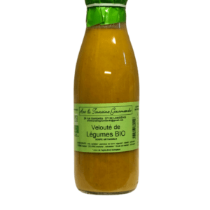 Description d'une photo d'une bouteille de "Velouté de Légumes Bio" en verre de 75cl.